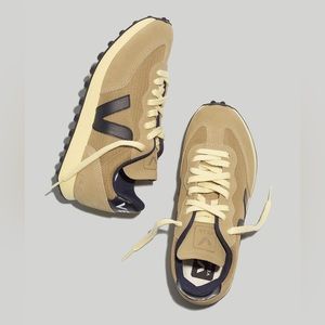 Veja Rio Branco Sneakers